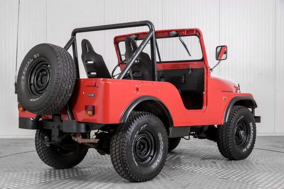 1952 Willys M38A1 - Thumbnail 2