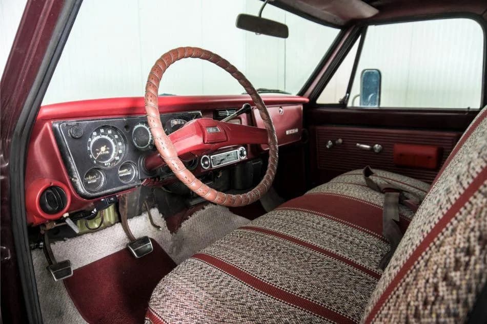 1970 GMC Chevrolet Pickup V8 - Thumbnail 7