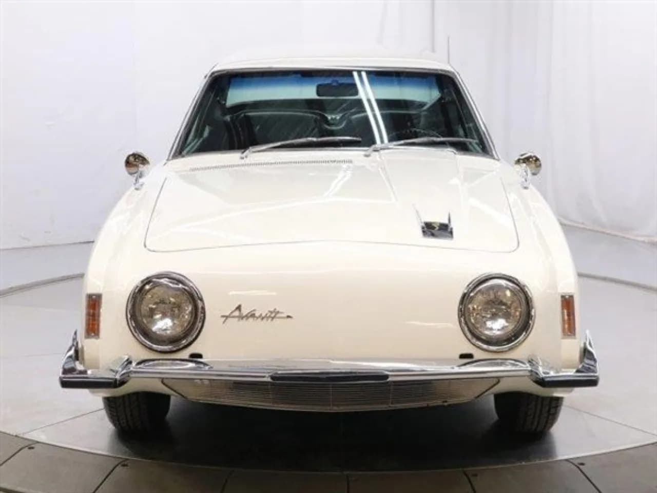 1963 Studebaker Avanti - Thumbnail 3