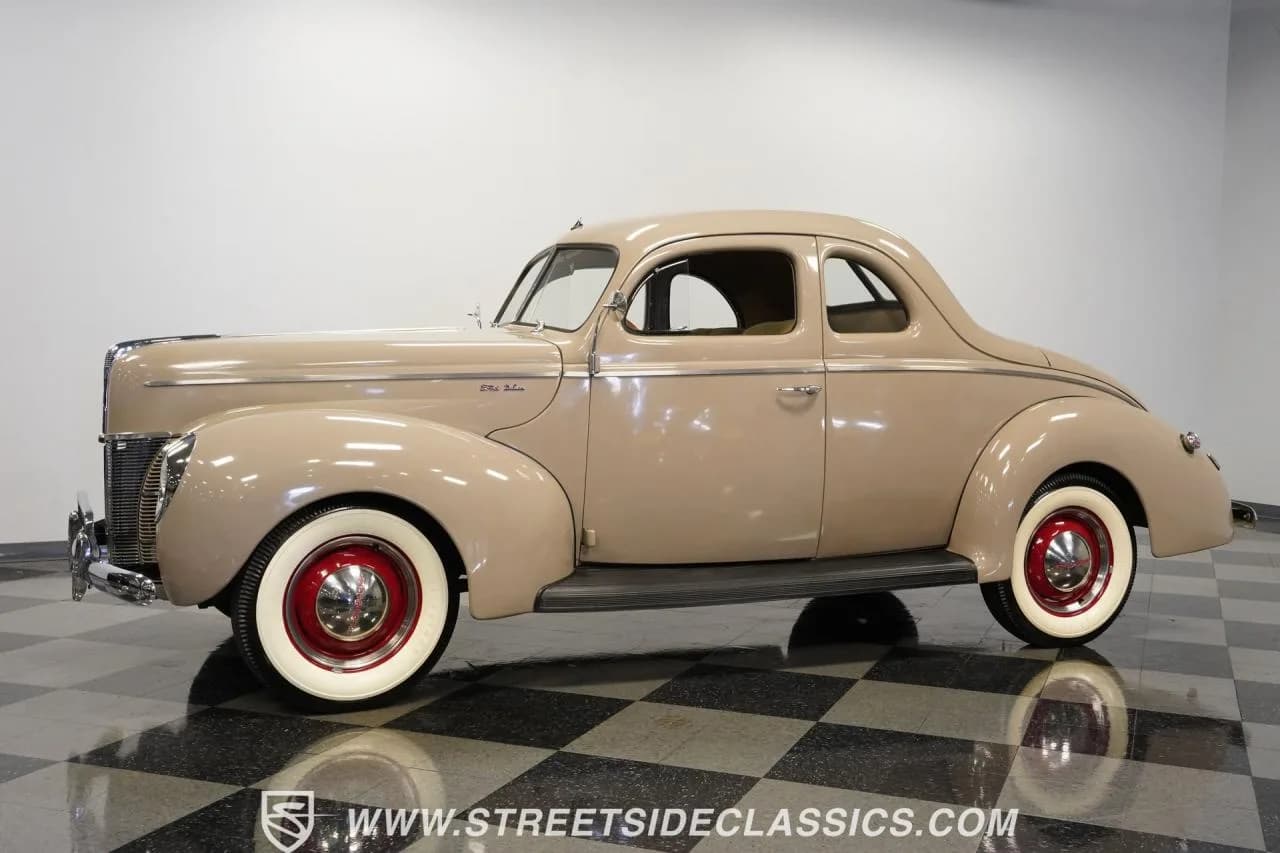 1940 Ford Deluxe Business Coupe - Thumbnail 6