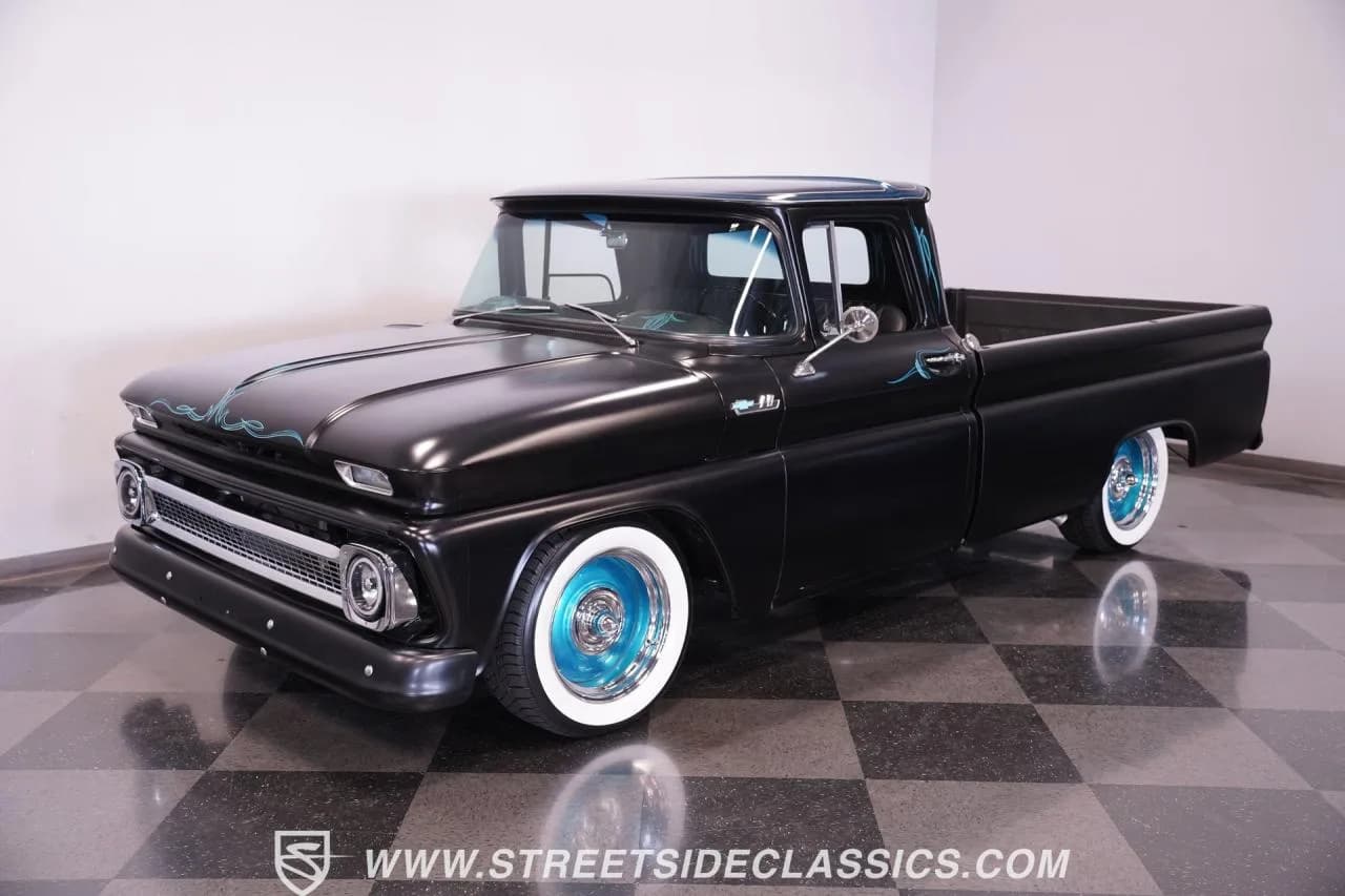 1962 Chevrolet C10 - Thumbnail 6