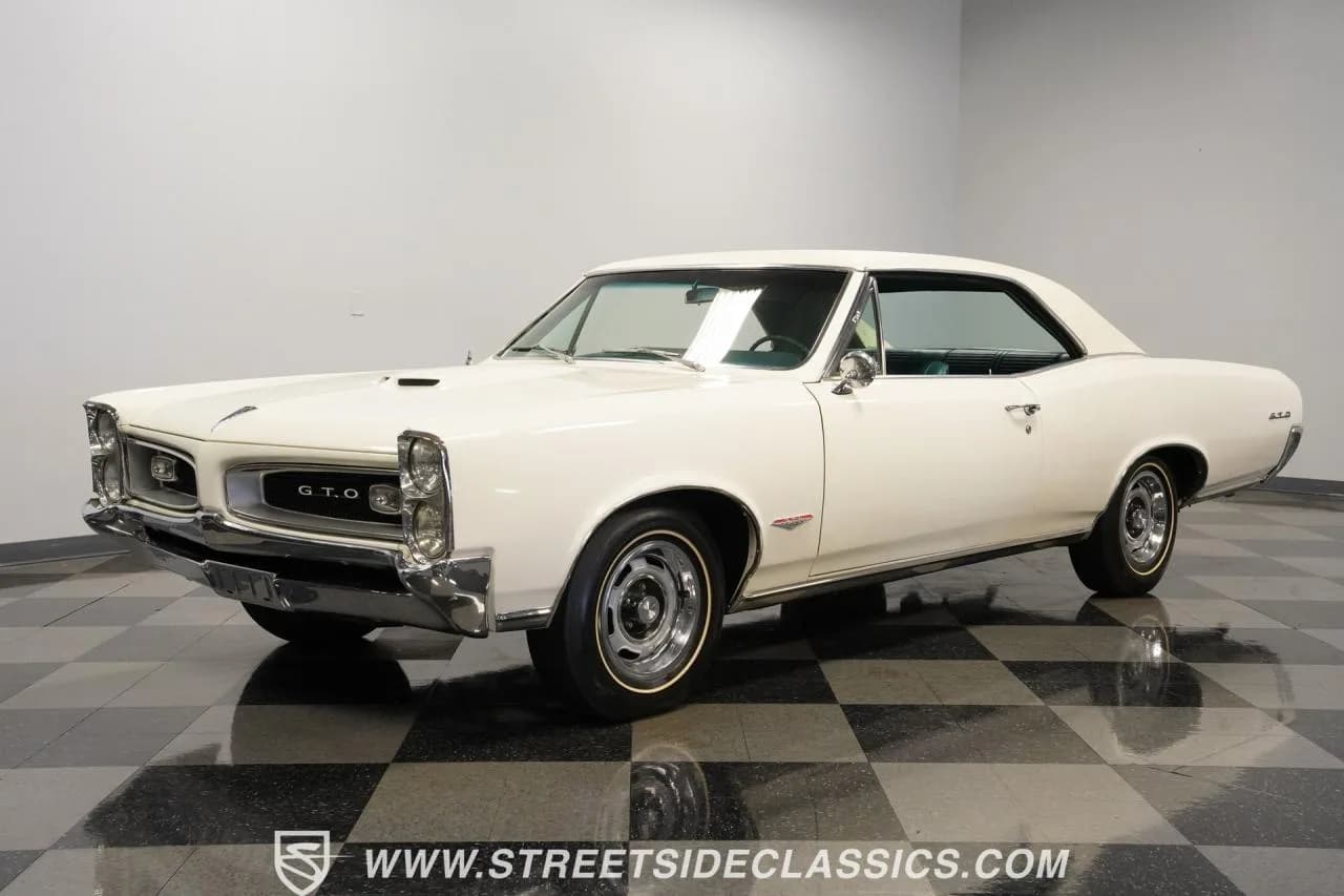 1966 Pontiac GTO Tri Power - Thumbnail 5
