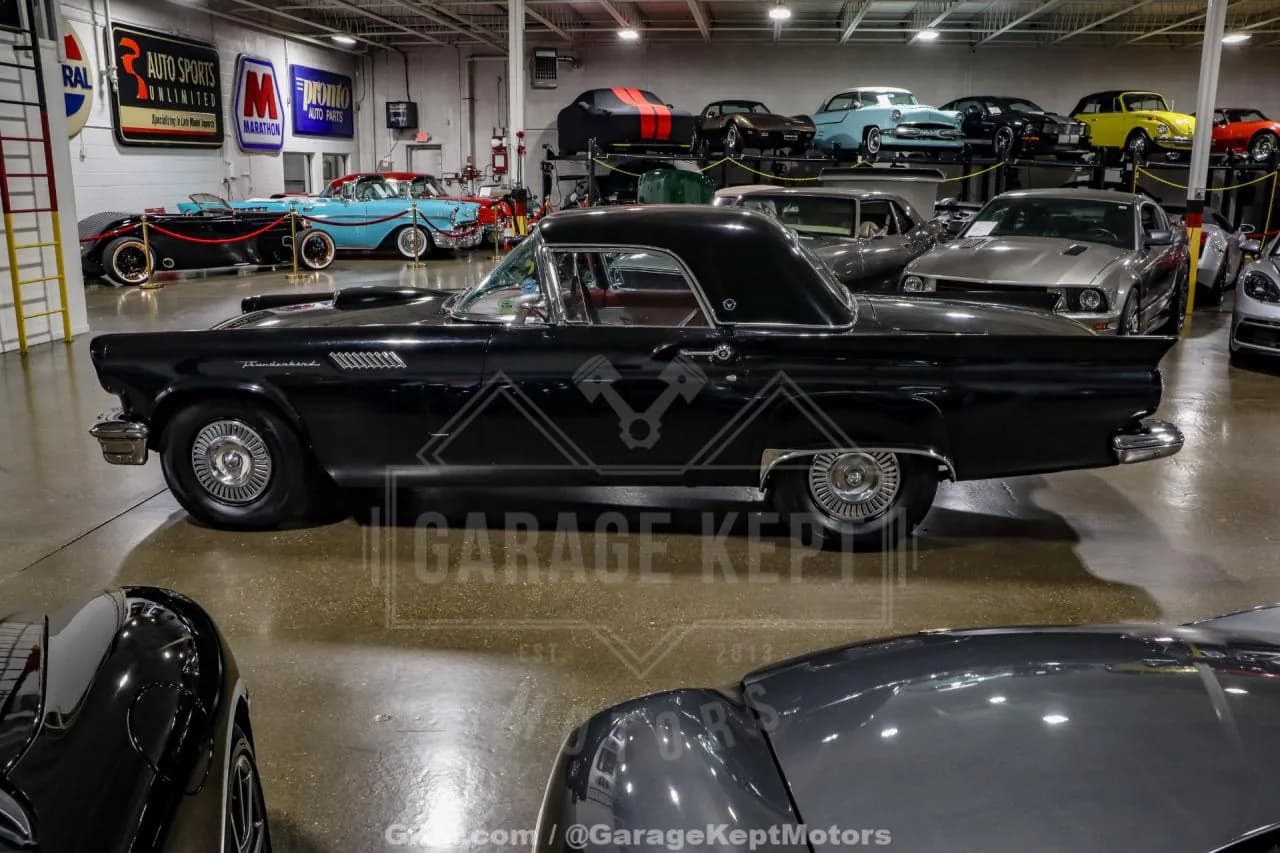 1957 Ford Thunderbird - Thumbnail 6