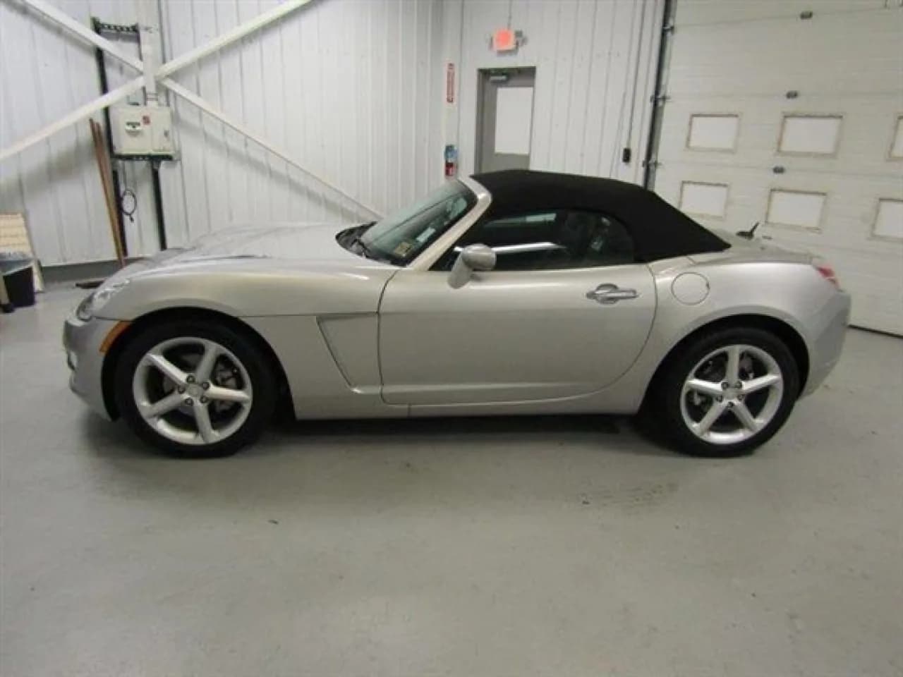 2007 Saturn Sky - Thumbnail 8