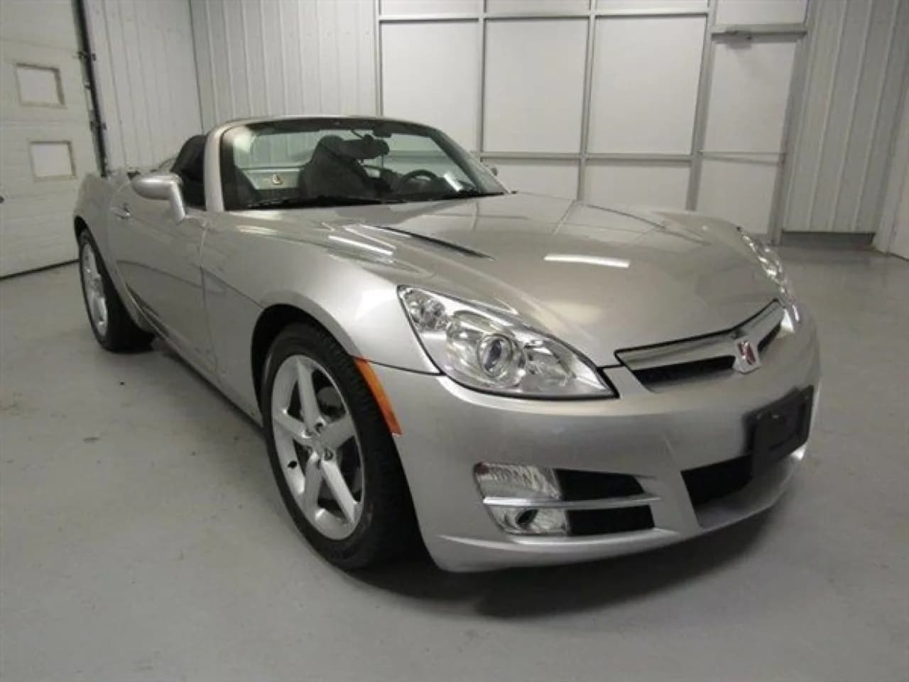 2007 Saturn Sky - Thumbnail 3