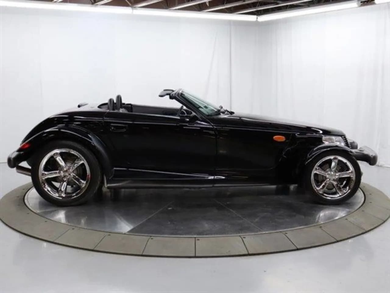 1999 Plymouth Prowler - Thumbnail 8