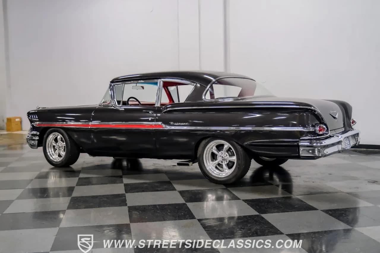 1958 Chevrolet Biscayne Restomod - Thumbnail 6