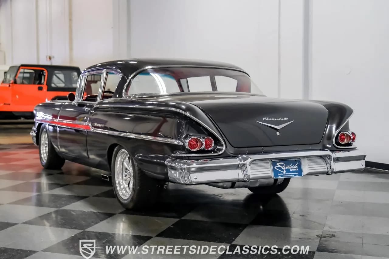 1958 Chevrolet Biscayne Restomod - Thumbnail 8