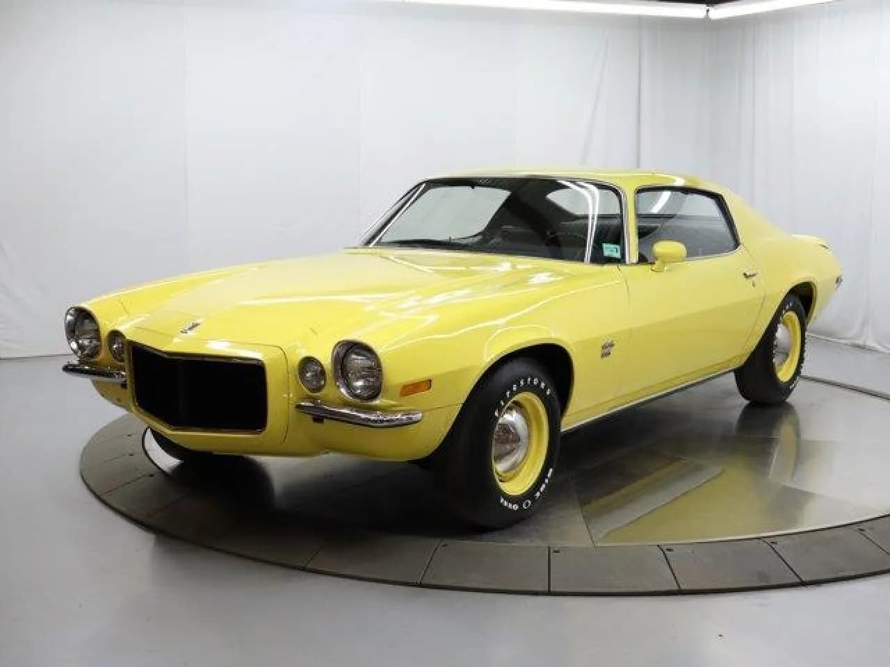 1970 Chevrolet Camaro - Thumbnail 2
