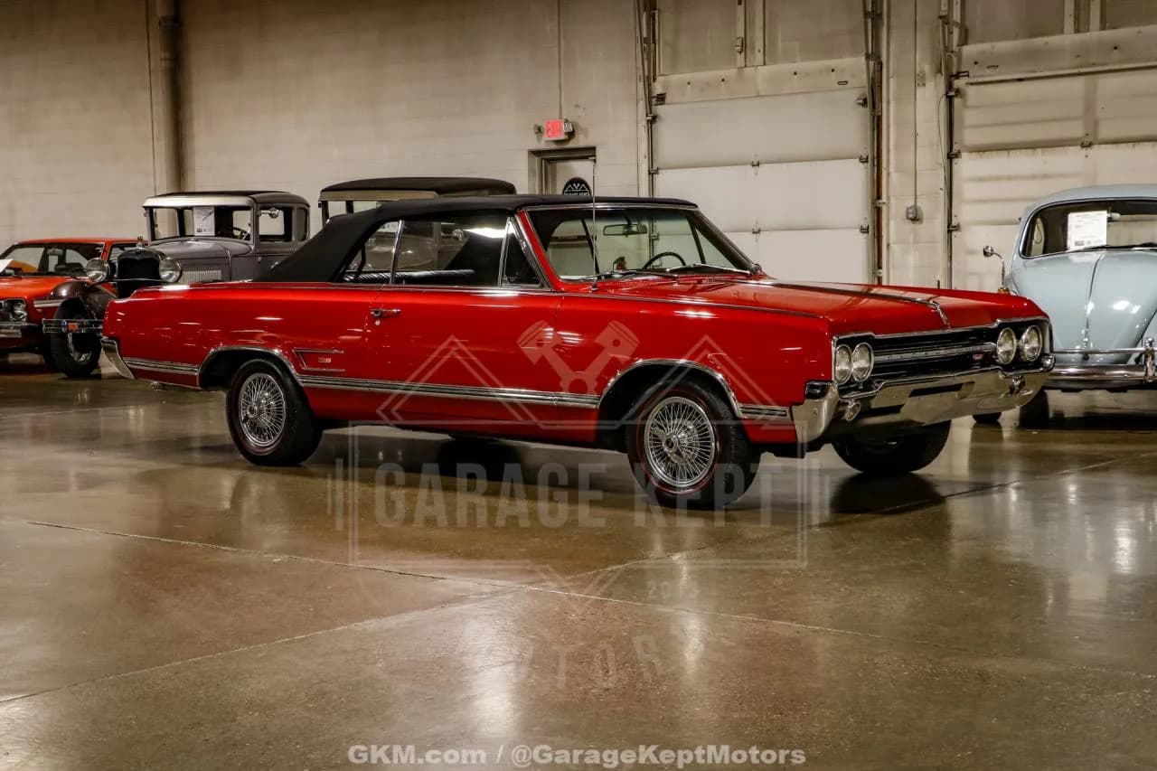 1965 Oldsmobile Cutlass 442 Convertible - Thumbnail 3