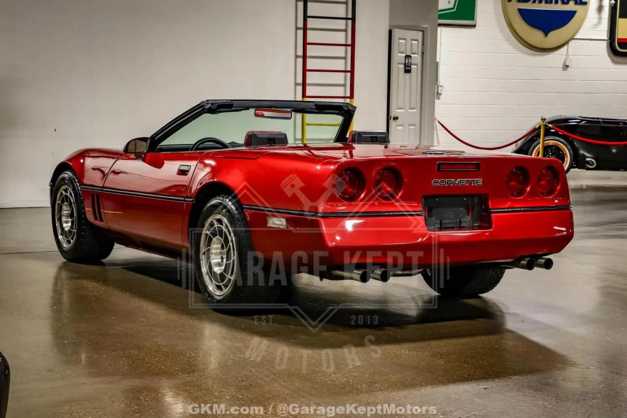 1986 Chevrolet Corvette - Thumbnail 8
