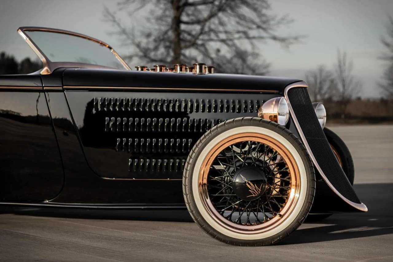 1933 Ford Hot Rod - Thumbnail 8