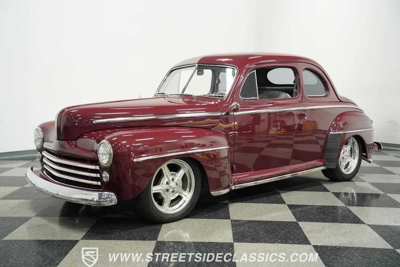 1948 Ford Coupe - Thumbnail 5
