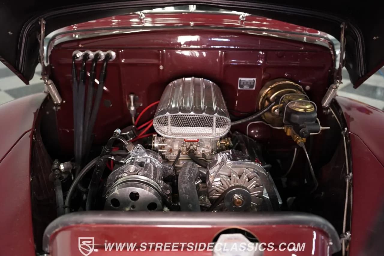 1948 Ford Coupe - Thumbnail 3