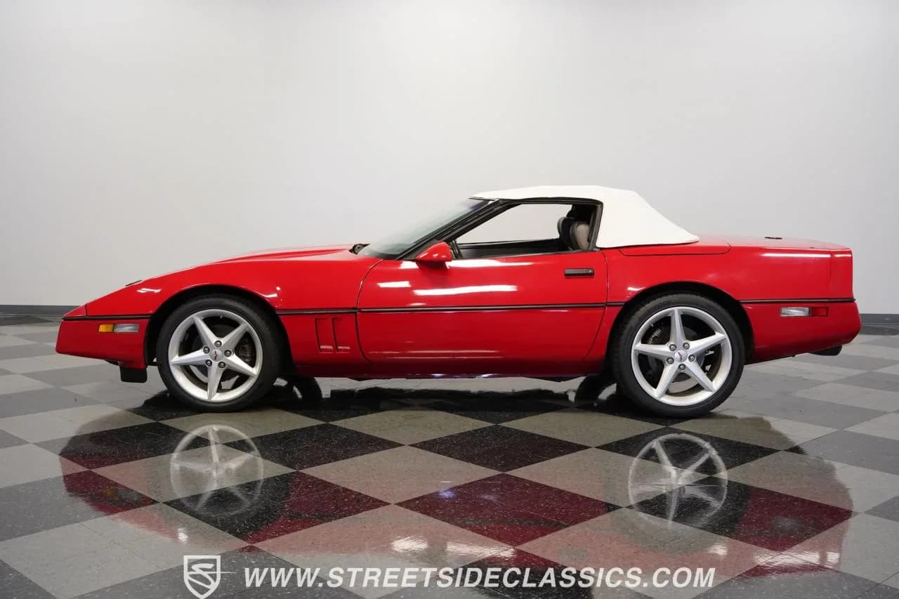 1989 Chevrolet Corvette Convertible - Thumbnail 2