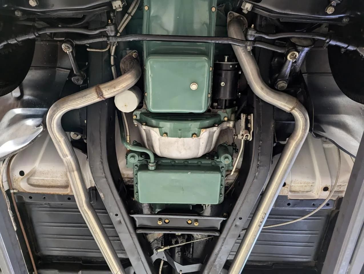 1961 Buick Electra 225 - Thumbnail 3