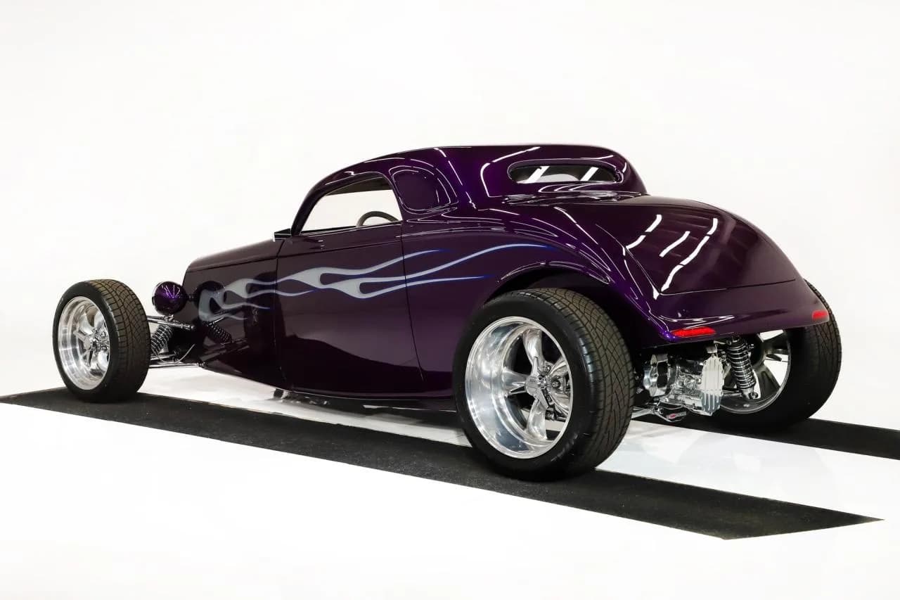 1933 Ford Speedster - Thumbnail 7