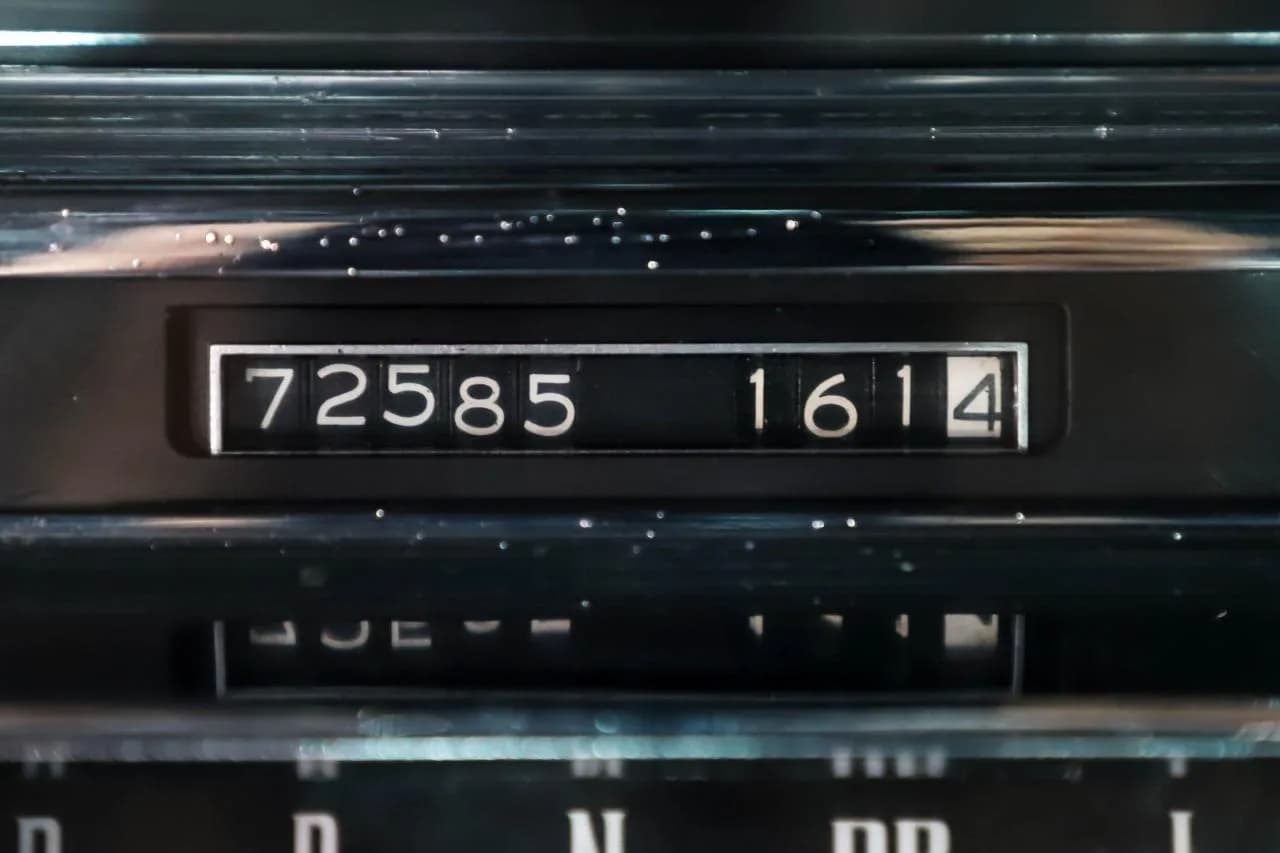 1959 Cadillac DeVille - Thumbnail 3
