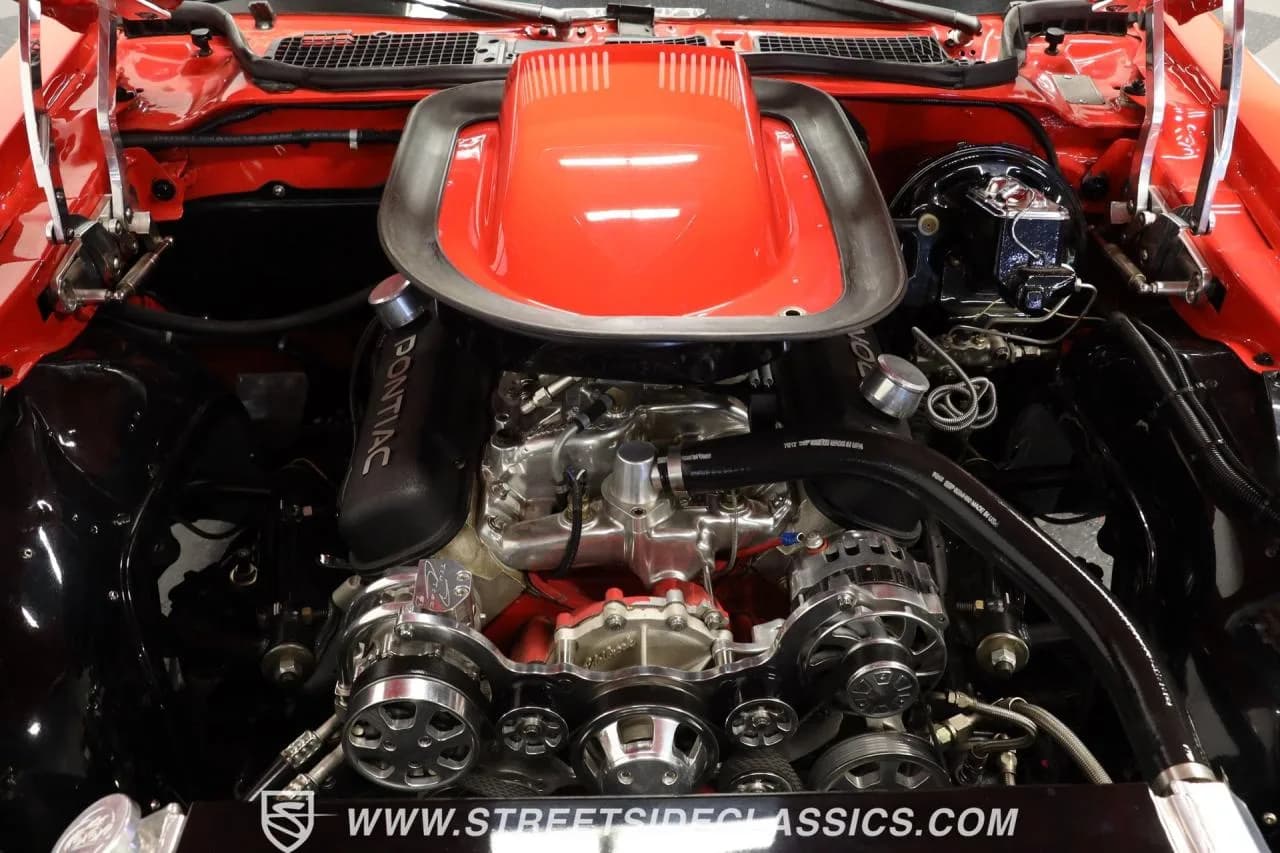1974 Pontiac Firebird Trans Am Tribute Restomod - Thumbnail 3
