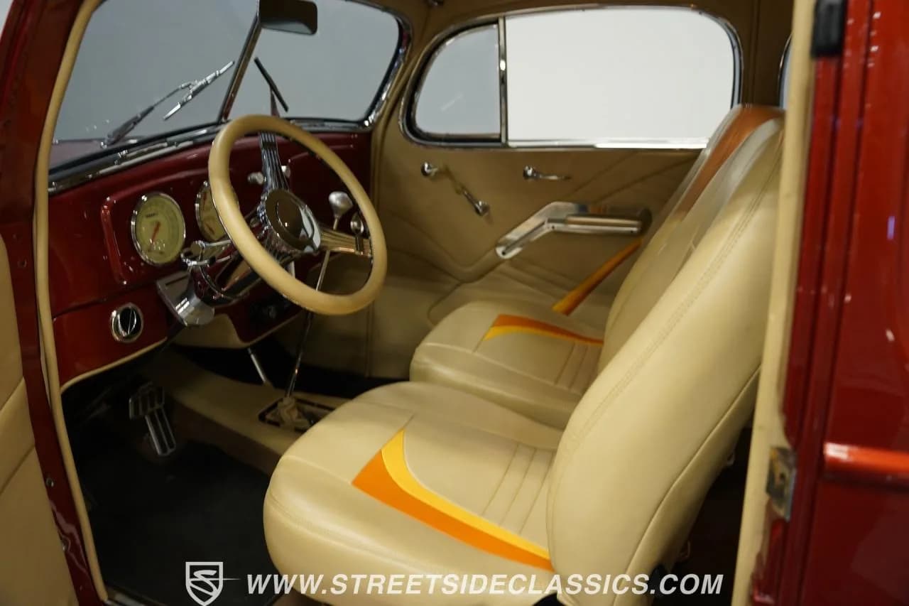 1936 Chevrolet Sedan Street Rod - Thumbnail 4