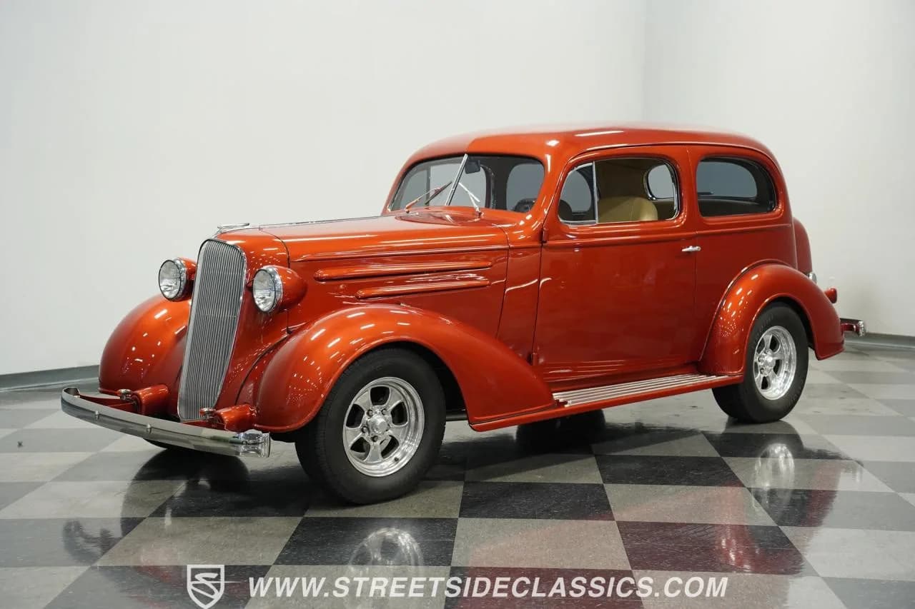1936 Chevrolet Sedan Street Rod - Thumbnail 5