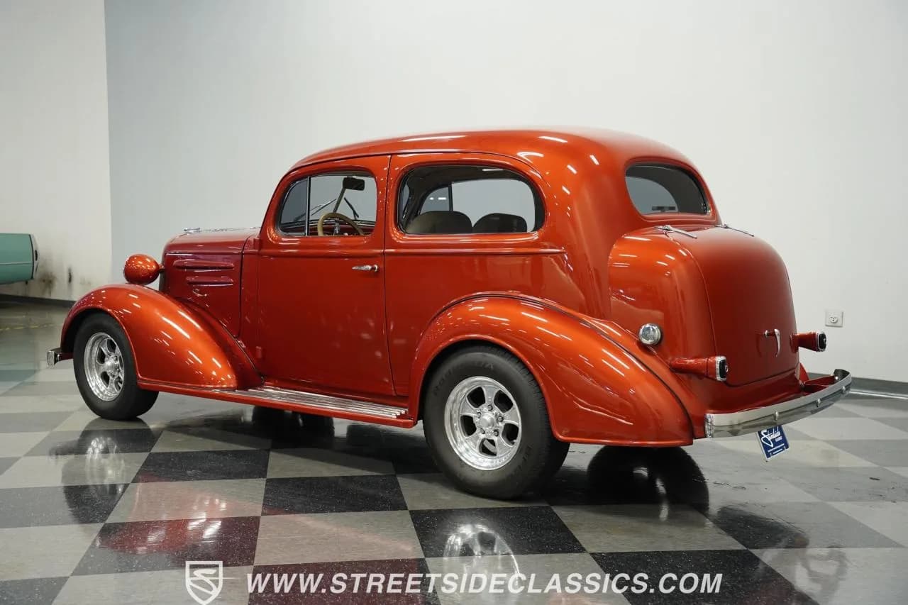 1936 Chevrolet Sedan Street Rod - Thumbnail 8