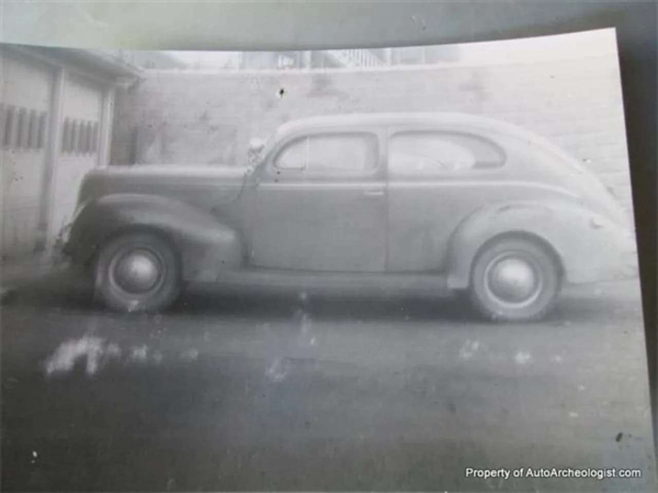 1940 Ford 2-Door Sedan - Thumbnail 3