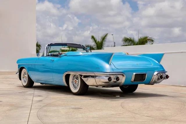 1957 Cadillac Eldorado - Thumbnail 3