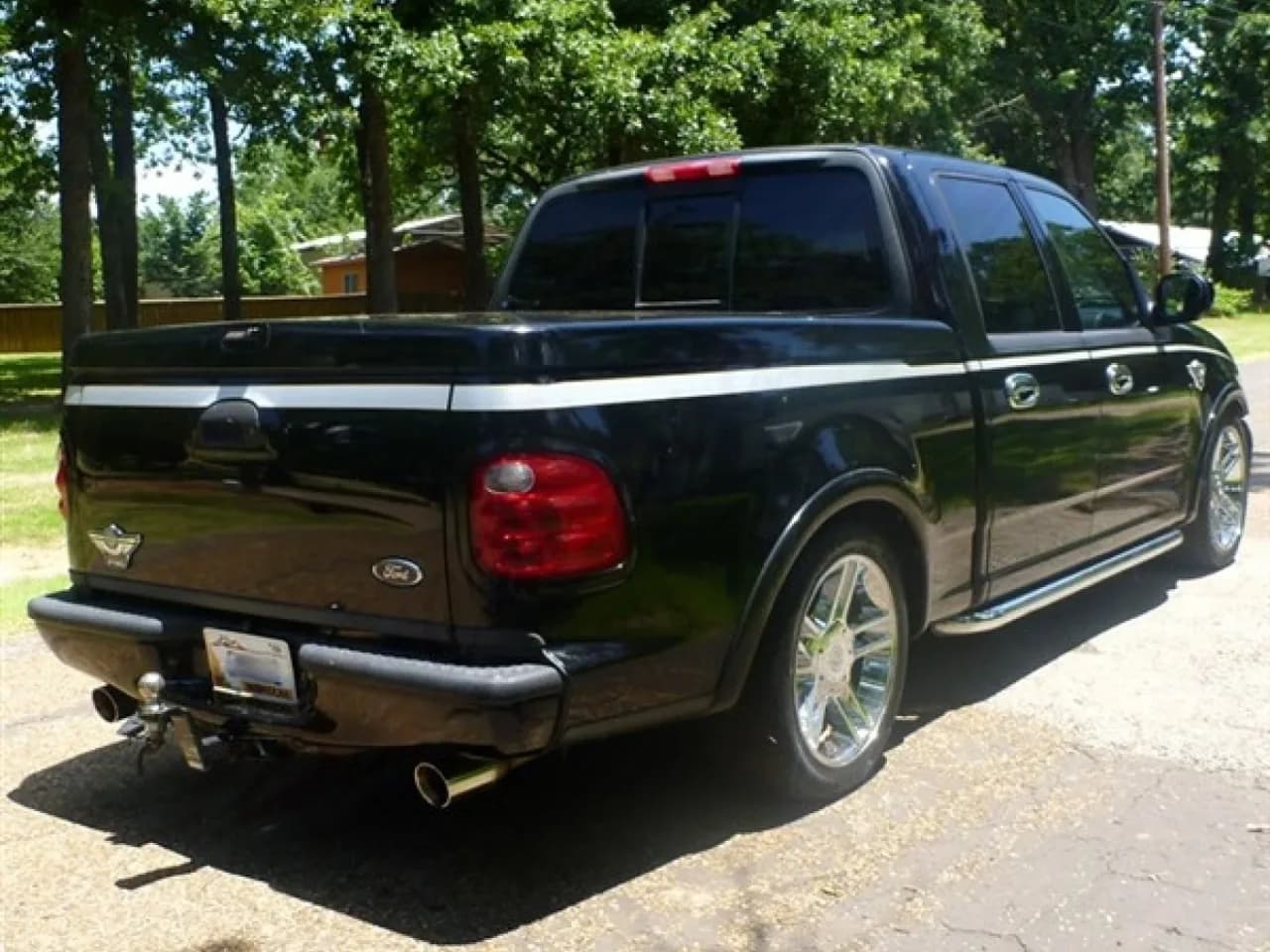 2003 Ford F-150 Harley Davidson - Thumbnail 6