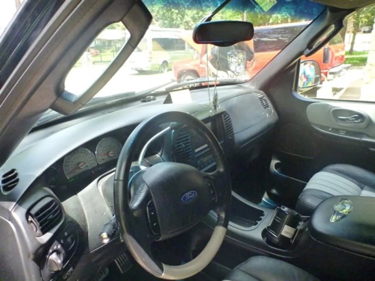 2003 Ford F-150 Harley Davidson - Thumbnail 7