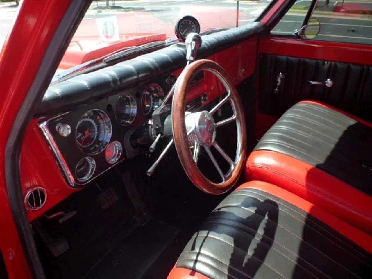 1969 Chevrolet C10 Pickup - Thumbnail 7
