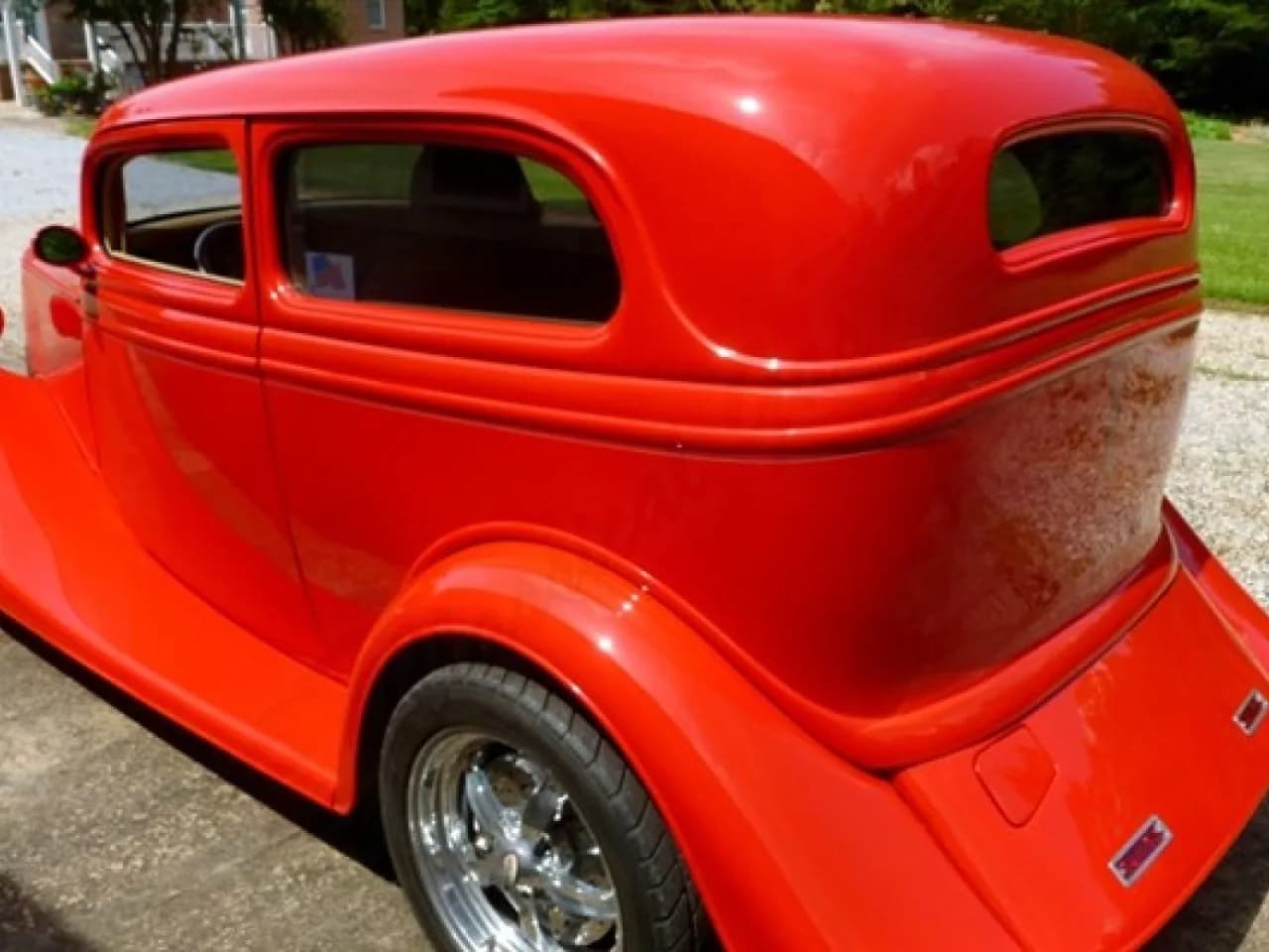 1933 Ford Custom Sedan - Thumbnail 5