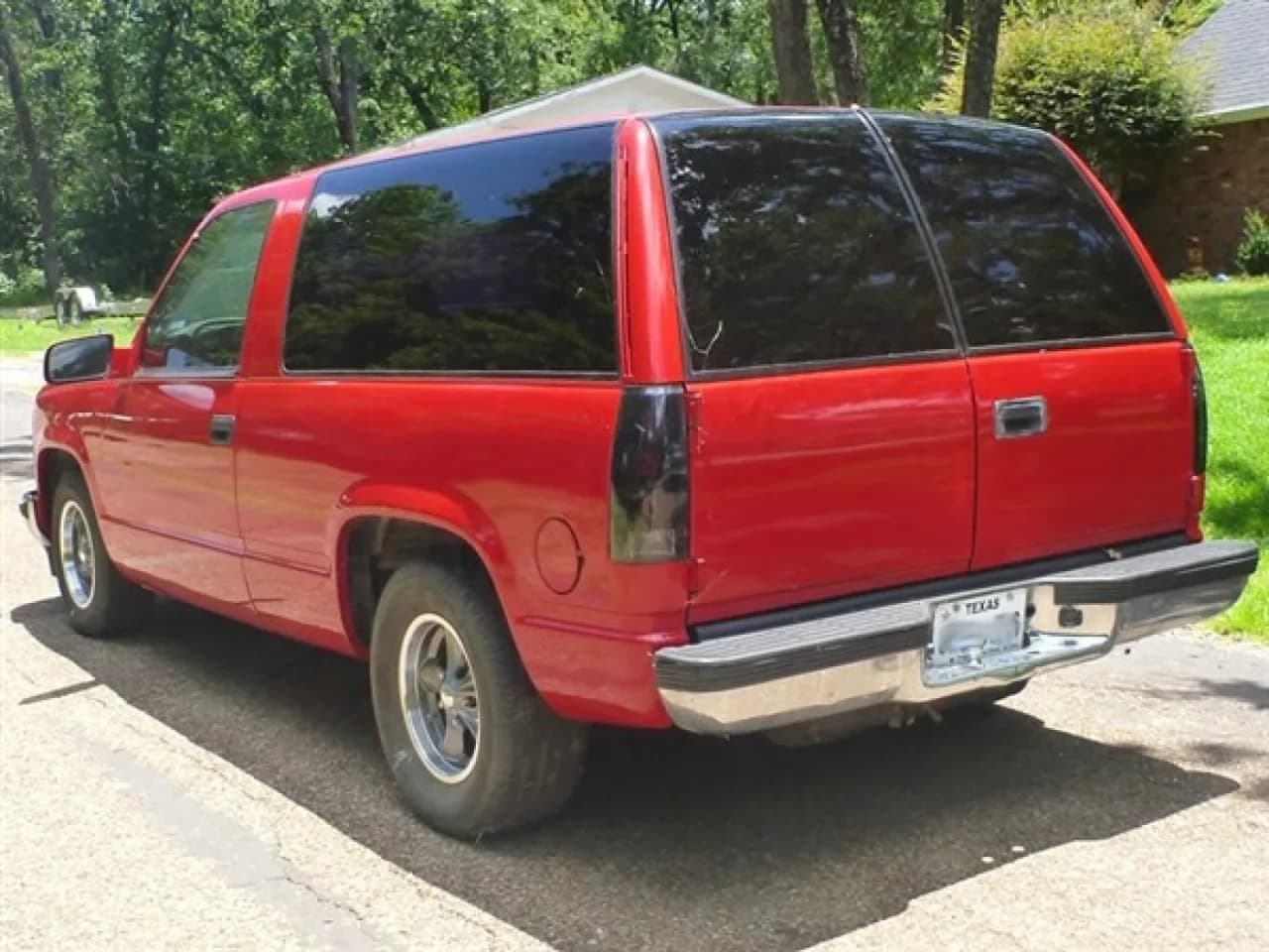 1999 Chevrolet Tahoe - Thumbnail 5