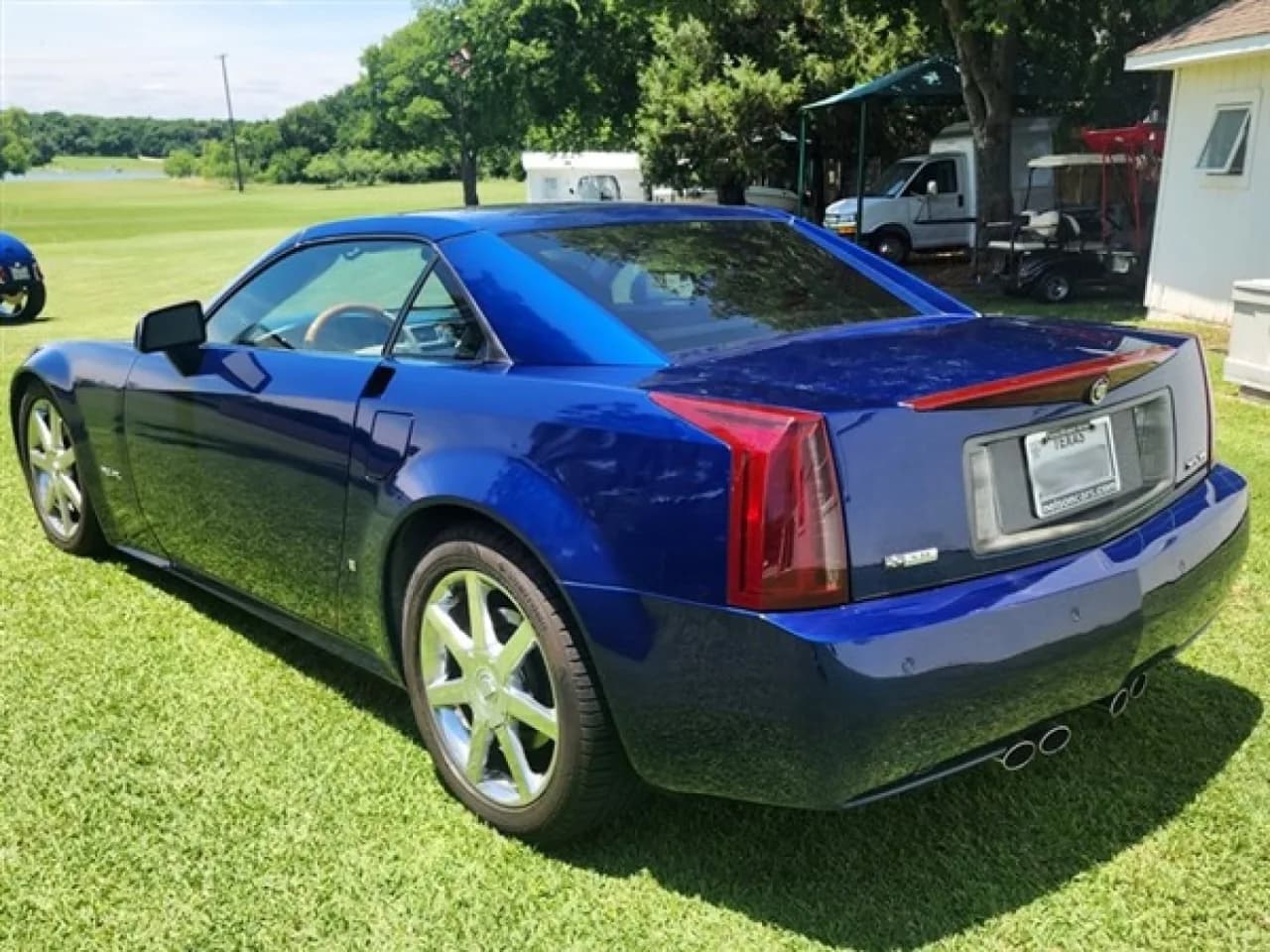 2006 Cadillac XLR - Thumbnail 5