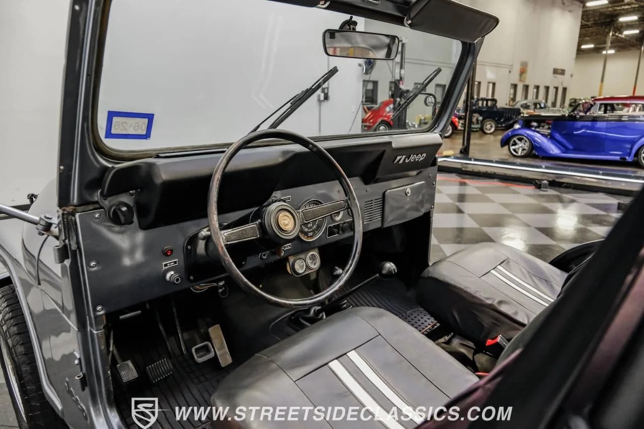 1976 Jeep CJ5 - Thumbnail 4