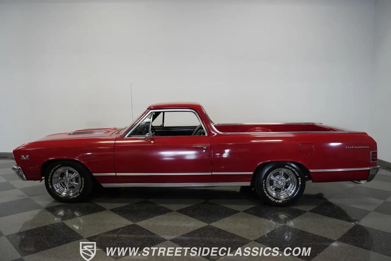 1967 Chevrolet El Camino - Thumbnail 2