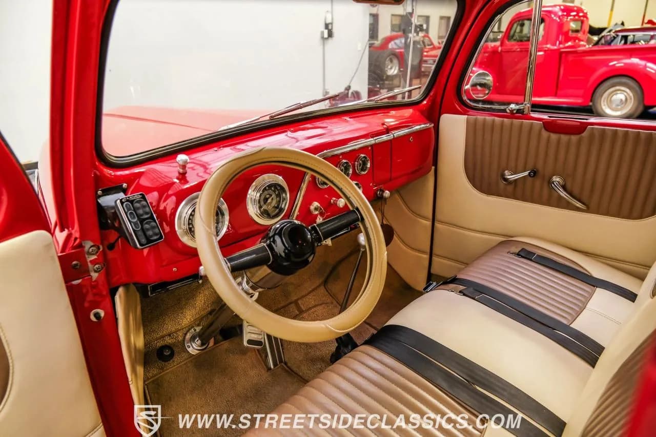 1951 Ford F-1 - Thumbnail 4