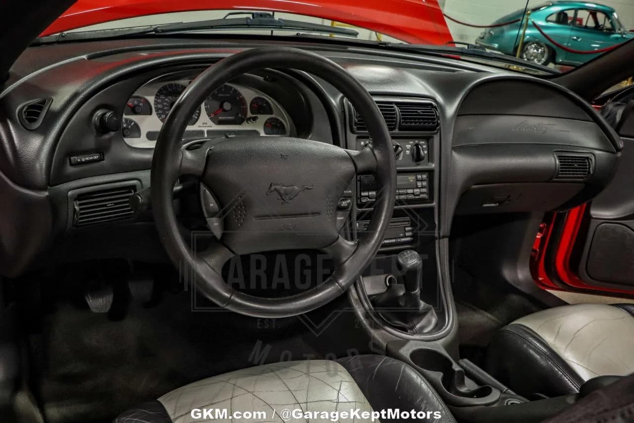 1999 Ford Mustang - Thumbnail 5