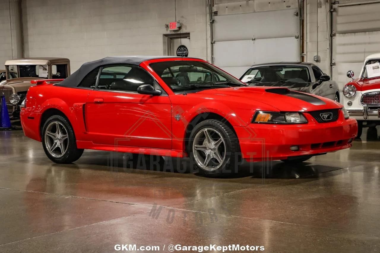 1999 Ford Mustang - Thumbnail 3
