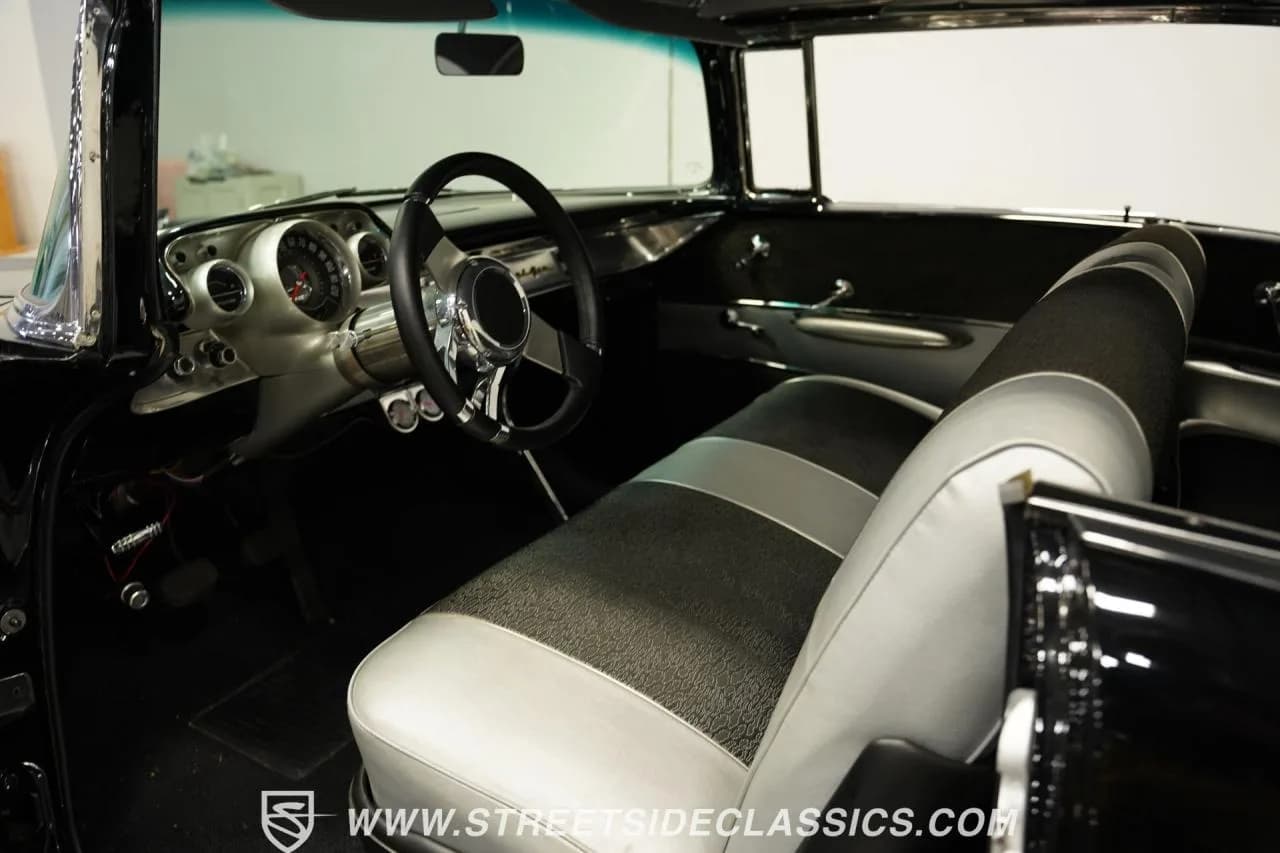 1957 Chevrolet Bel Air Hard Top - Thumbnail 4