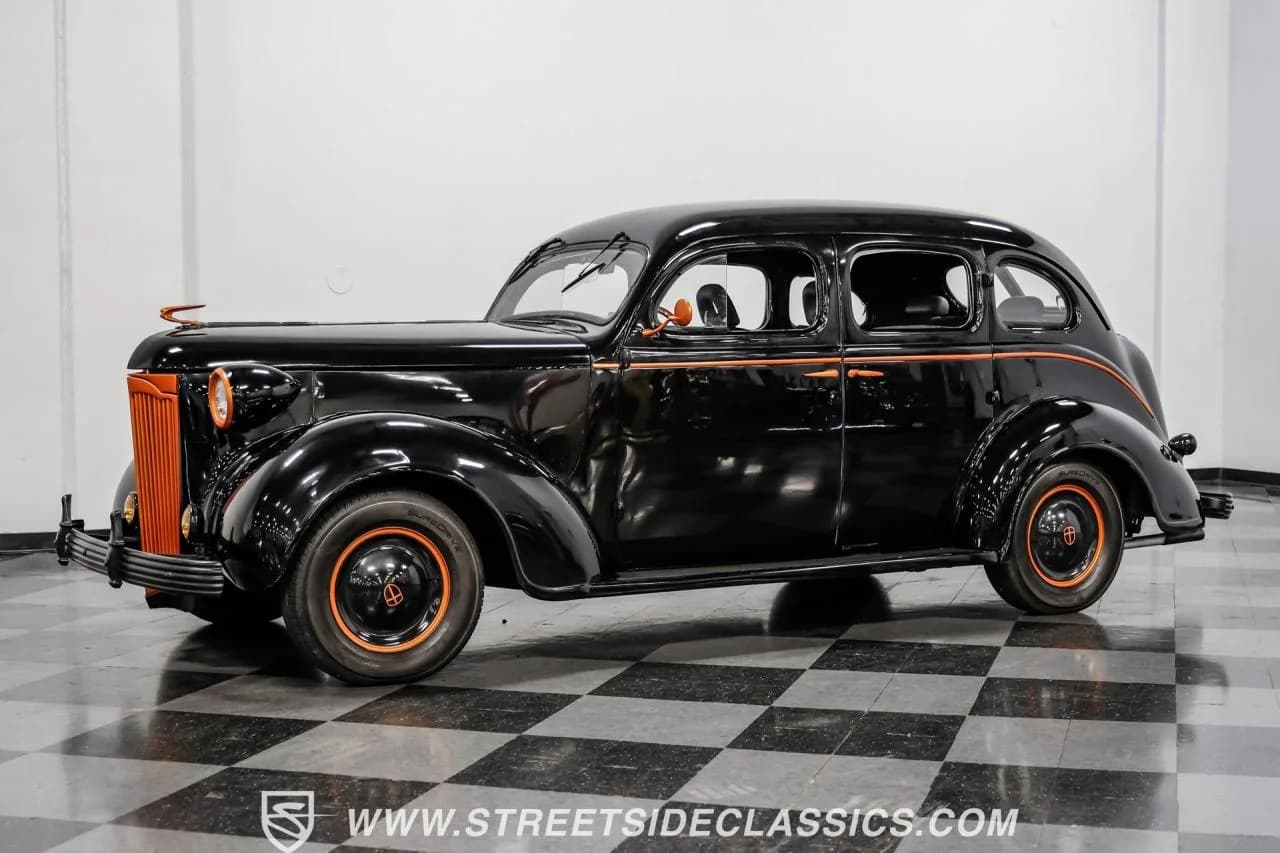 1937 Chrysler Desoto Streetrod - Thumbnail 6