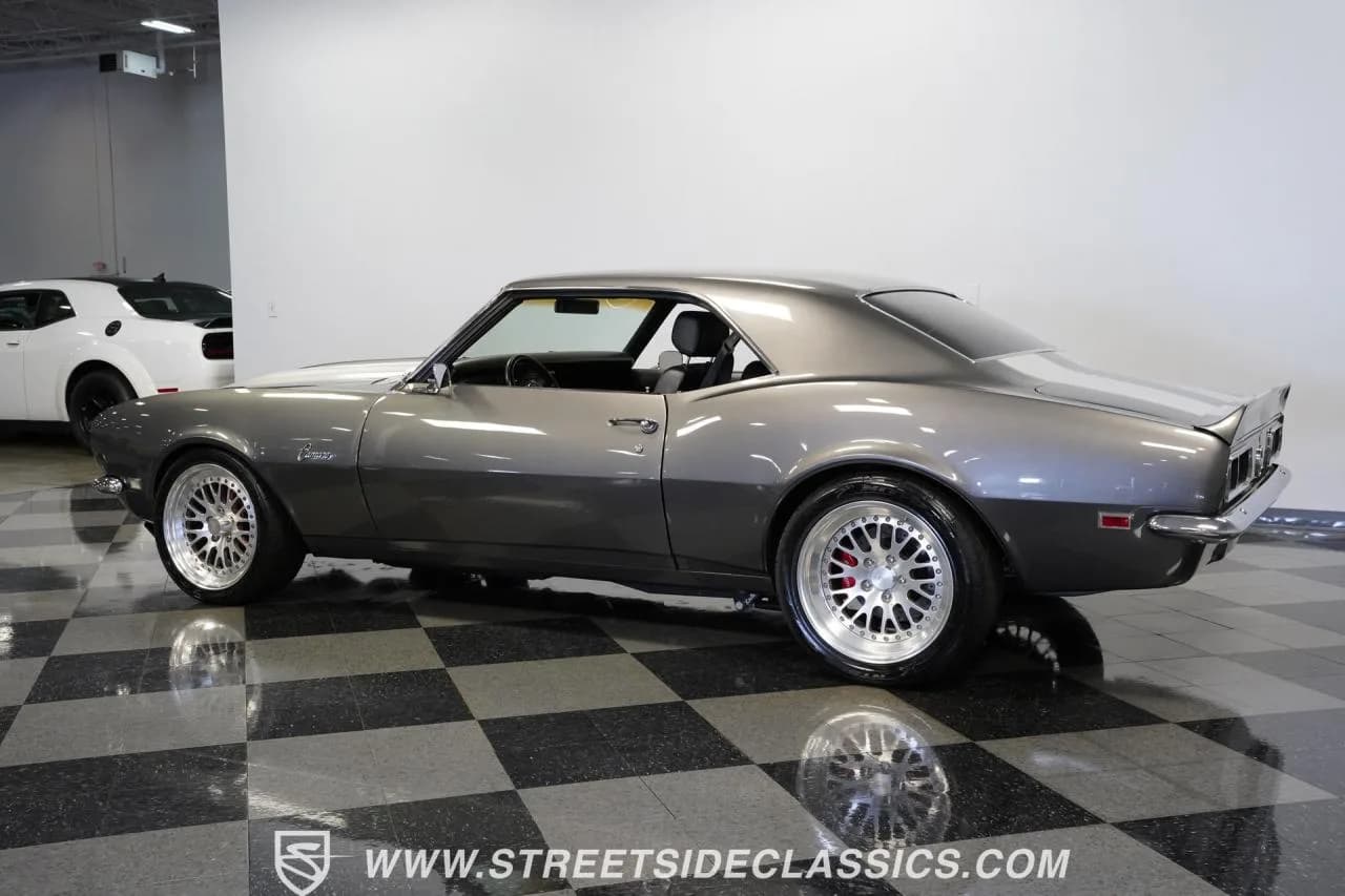 1968 Chevrolet Camaro Restomod - Thumbnail 8