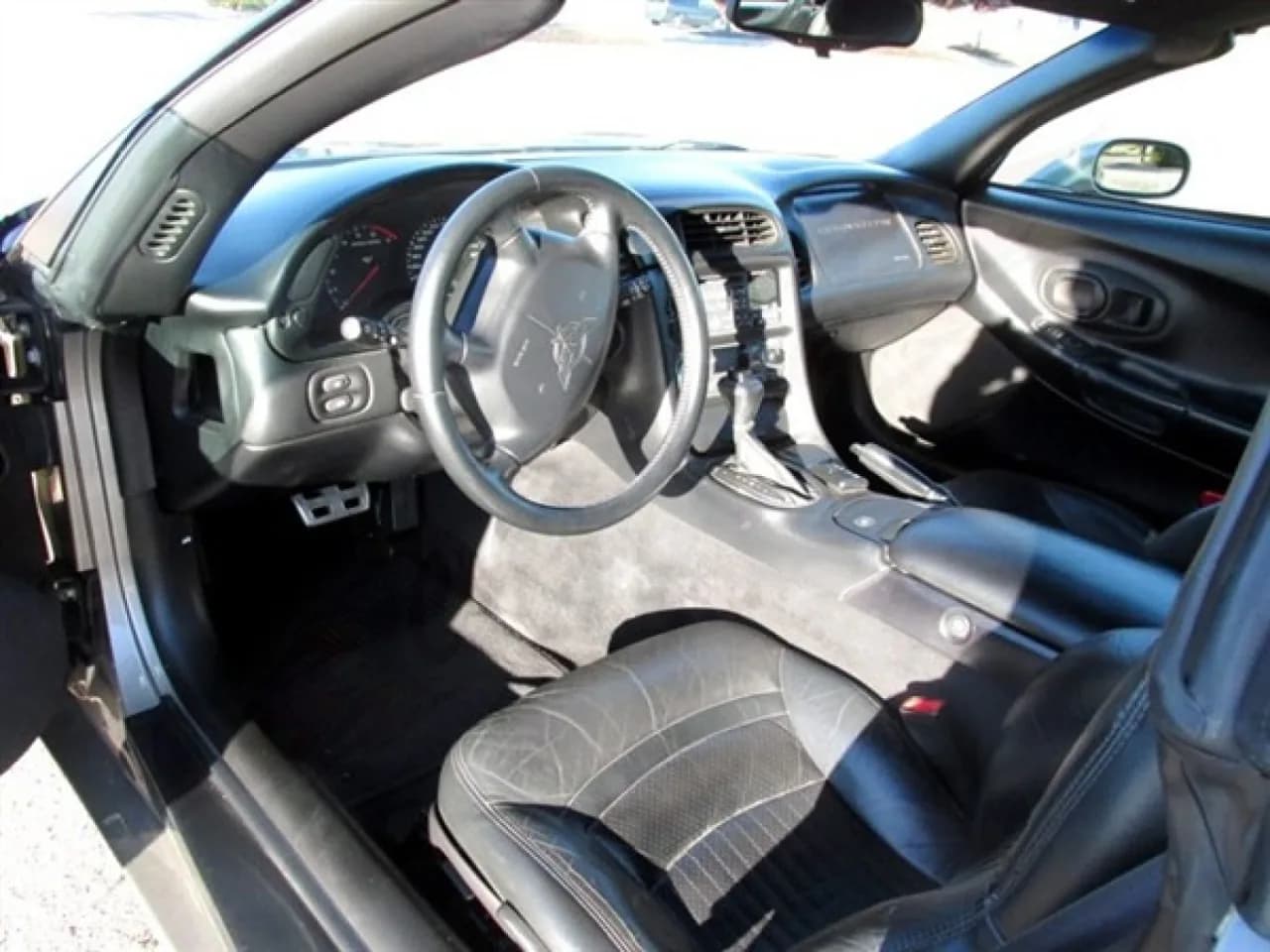 1998 Chevrolet Corvette Convertible - Thumbnail 7