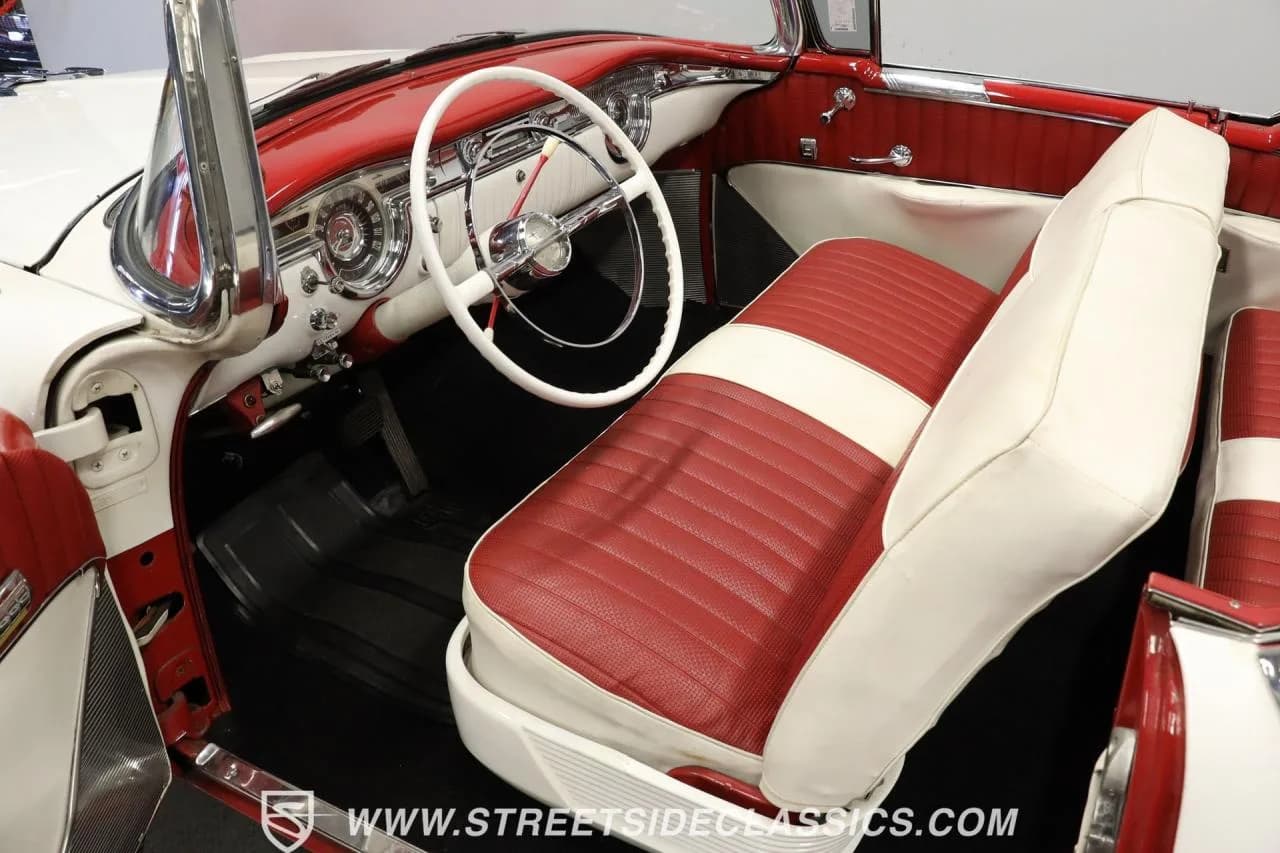 1954 Oldsmobile Starfire Convertible - Thumbnail 4