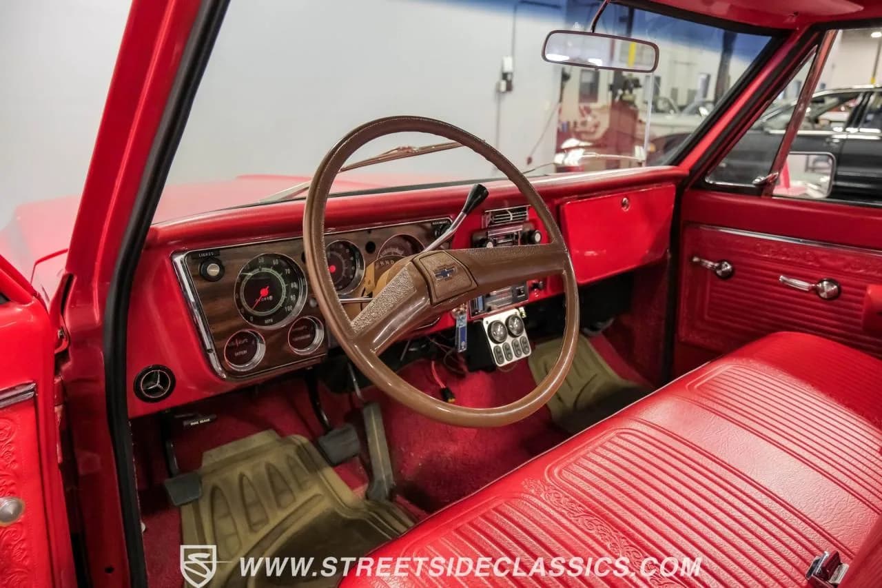 1969 Chevrolet c10 Stepside - Thumbnail 4