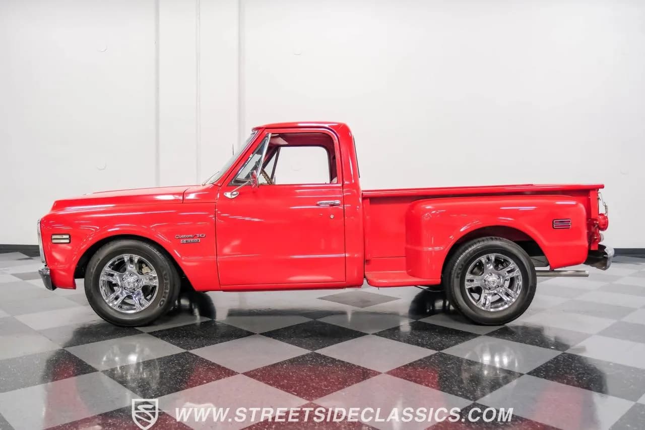 1969 Chevrolet c10 Stepside - Thumbnail 2