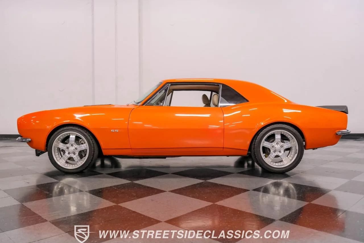 1967 Chevrolet Camaro Restomod - Thumbnail 6