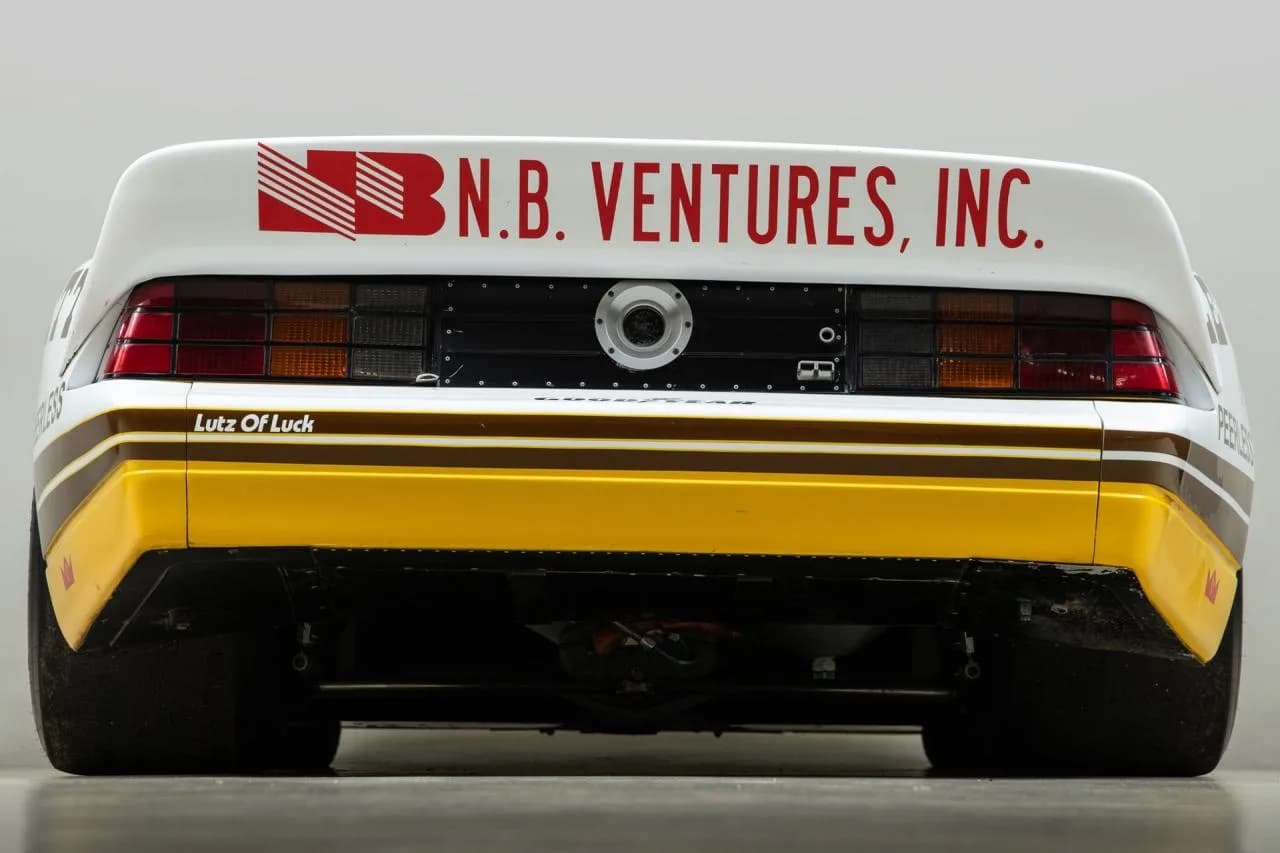 1986 Chevrolet Camaro IMSA - Thumbnail 7