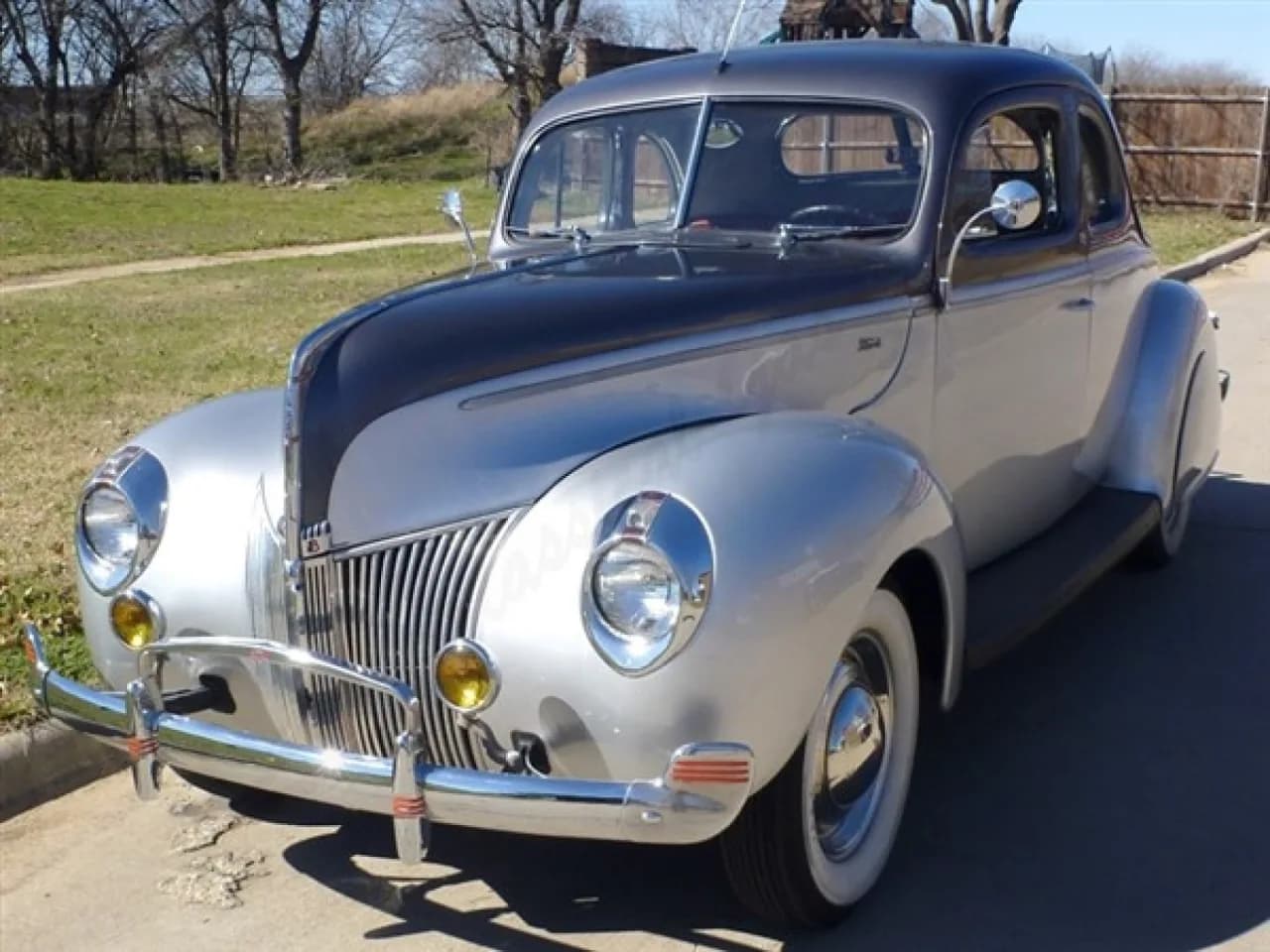 1940 Ford Coupe - Thumbnail 2