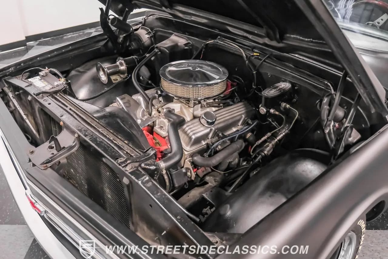 1968 Chevrolet C10 - Thumbnail 8